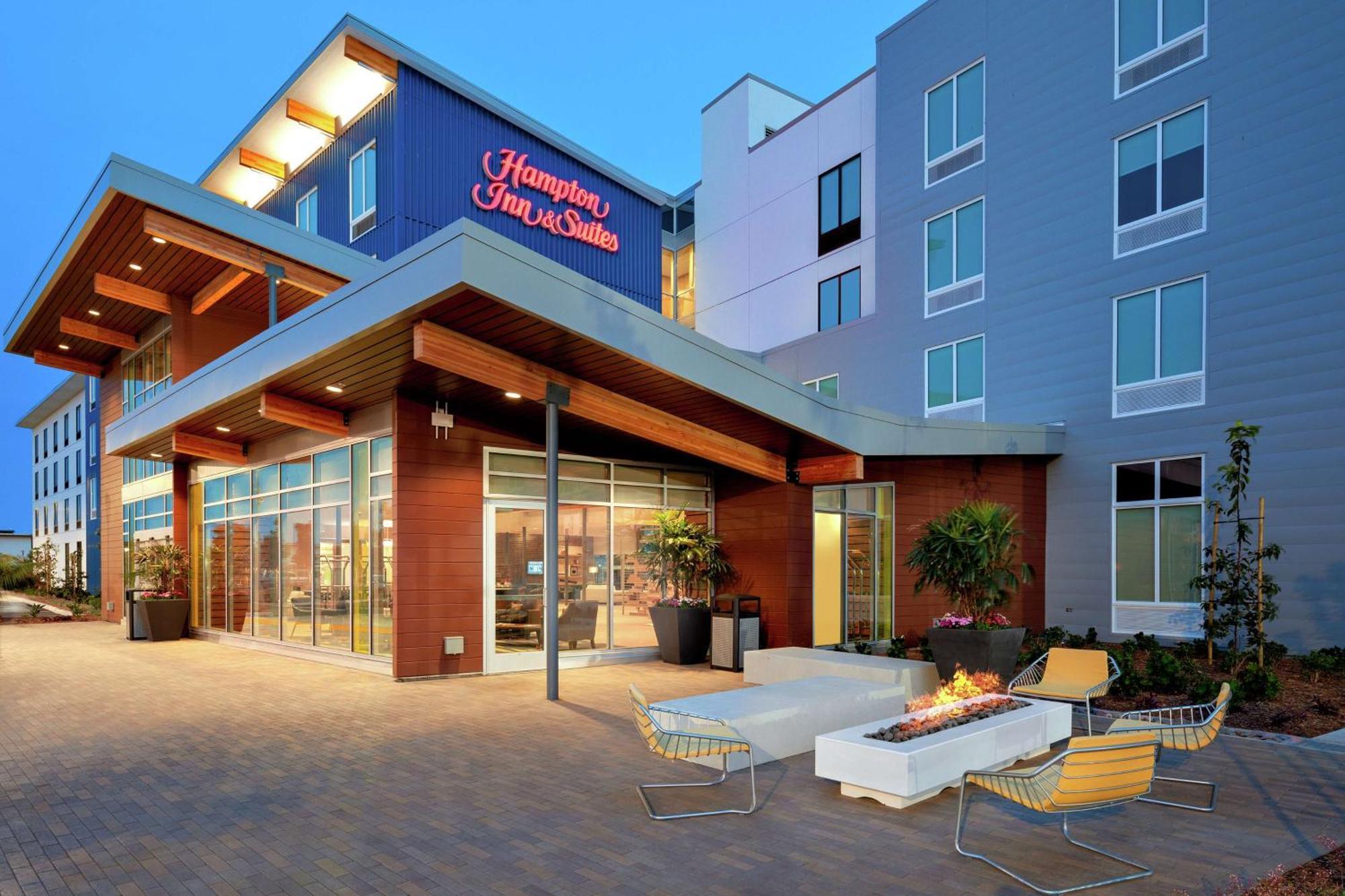 Hampton Inn & Suites San Diego Airport Liberty Station Екстер'єр фото